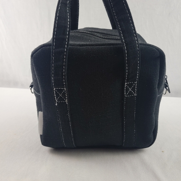 Rae Dunn Enjoy daisy small cooler / lunch box in black 8." X 9" X 5" - Picture 3 of 7